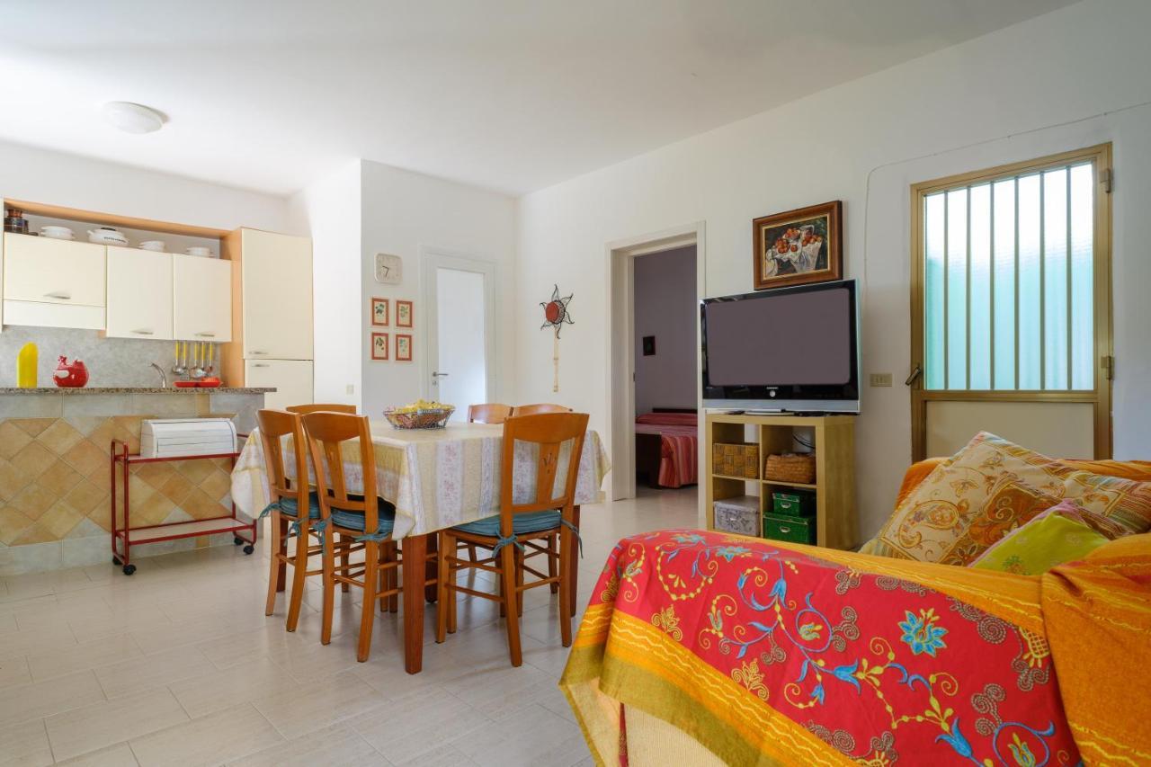 Villa Rita A 200M Dal Mare I Bacini Extérieur photo