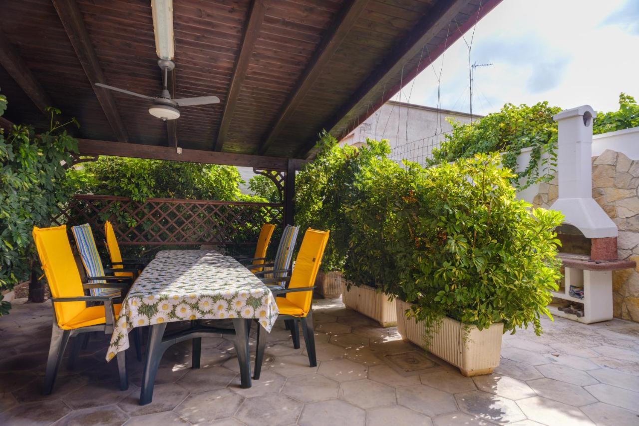 Villa Rita A 200M Dal Mare I Bacini Extérieur photo